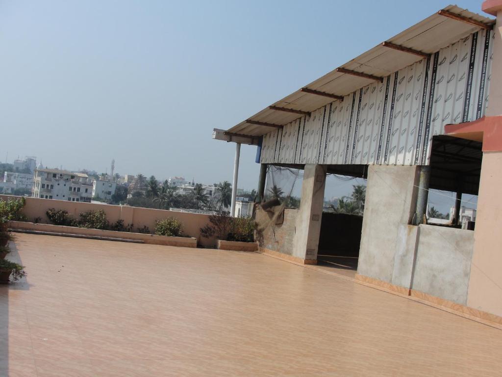 Shubham Beach Hotel Puri Bagian luar foto